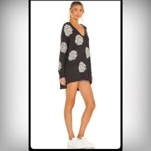 Show Me Your MuMu Black V-Neck Sweater Women’s Small